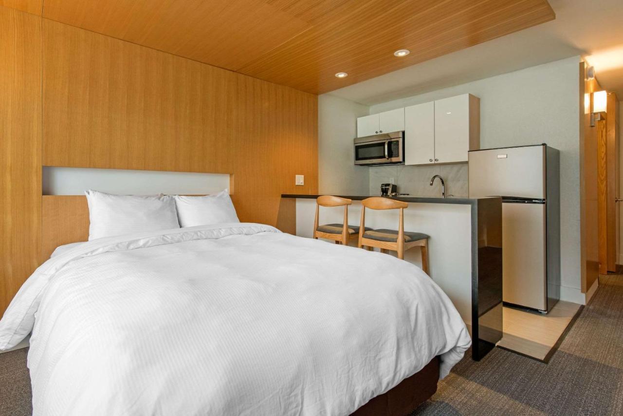 West Wing Hotel, Ascend Collection 3* Tampa